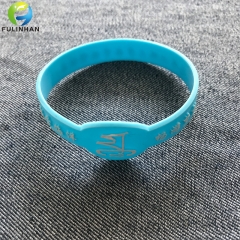 Braccialetti all'ingrosso del silicone per i capretti