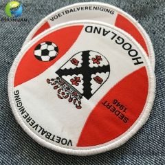 Le patch e le etichette tessute a trasferimento personalizzato