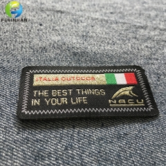 produttore di toppe tessute personalizzate