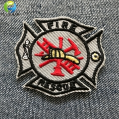 cucire sulla patch di ricamo del ricamo