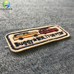 etichette ricamate per abbigliamento personalizzato