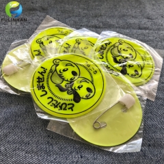 badge personalizzati in pvc con spilla da balia