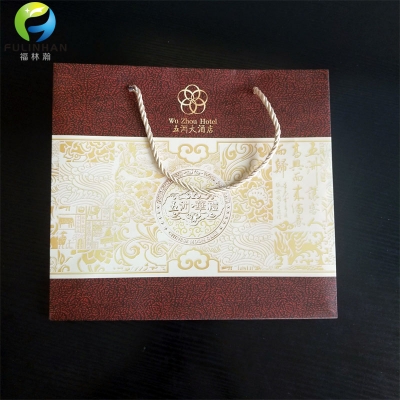 sacchetti regalo dell'hotel