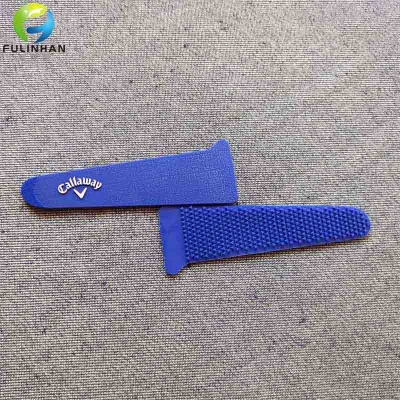 etichetta manica logo abbigliamento in rilievo con marchio