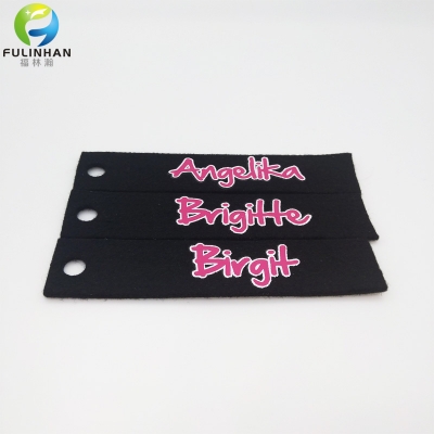 portachiavi con patch in feltro stampato logo personalizzato