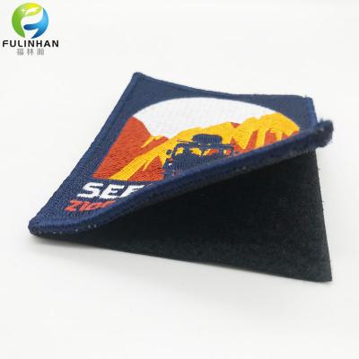 toppe ricamate in velcro personalizzate
